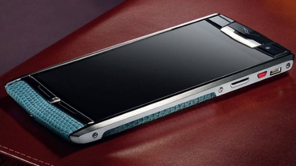 vertu-signature-touch-review-1